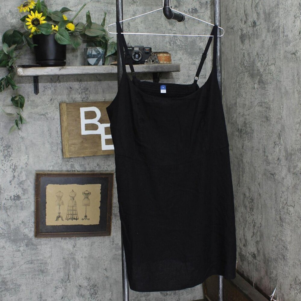 Elegant Black Dress